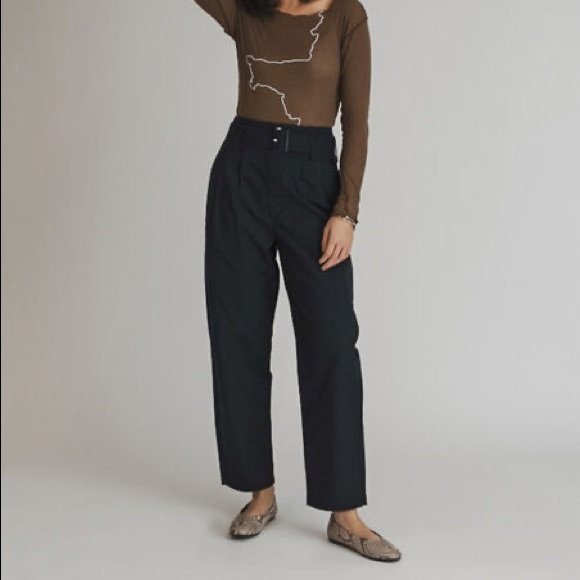 Levi’s TAILORED HIGH LOOSE TAPER WOMEN'S PANTS - Picture 8 of 8